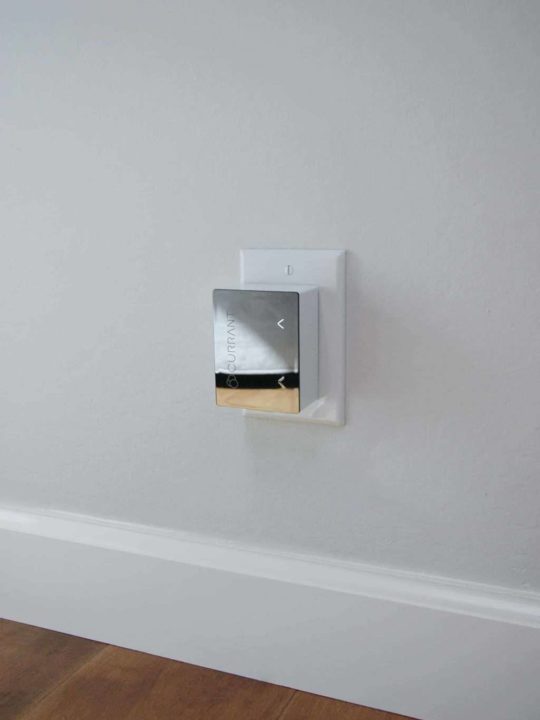 Currant - Artificial Intelligence Powered Smart Outlet