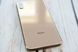 Cleaning and disinfecting your iPhone